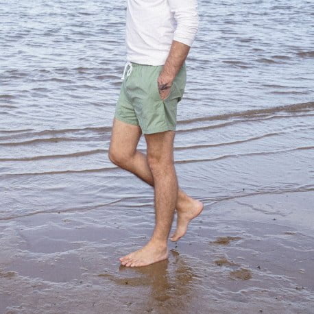 1_3_maillot-de-bain-homme-short-cali