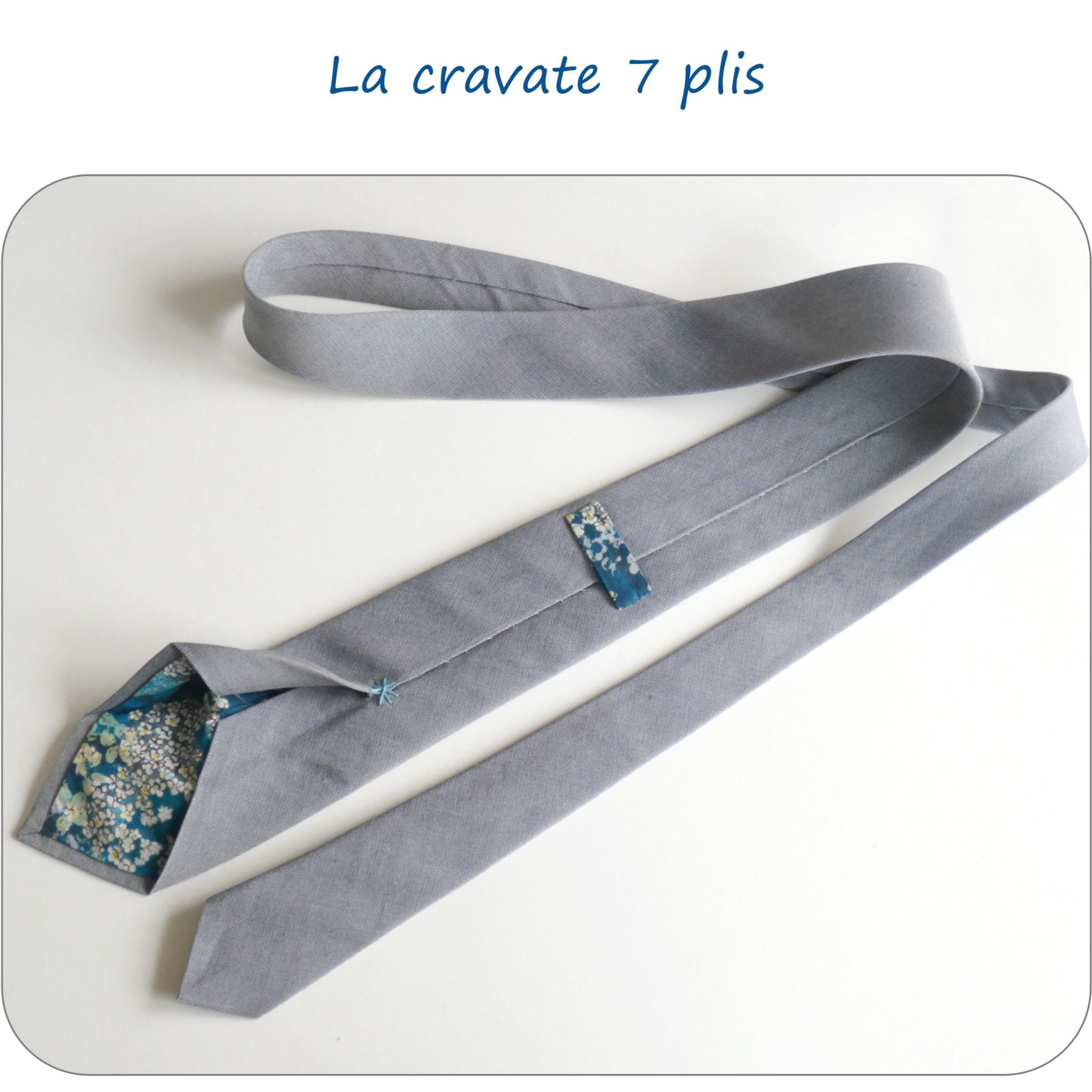 PDO-24_0_Cravate7Plis-PresentationSite_PetitsDom