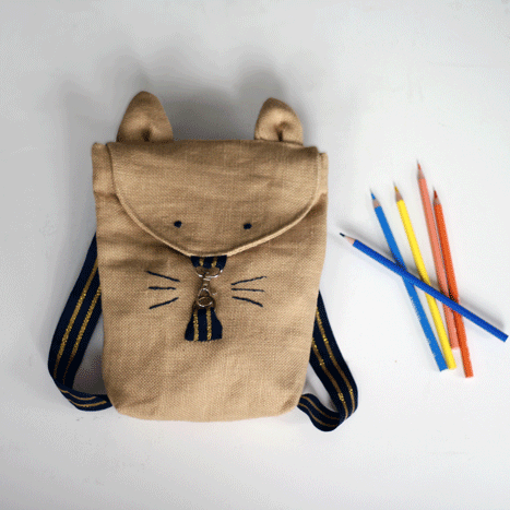 sac-Pompon-patron-de-sac-a-dos-pour-enfant