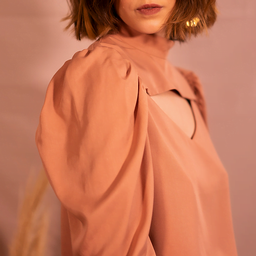 74ec6a_fbfc6a651f5b4d3c9951c75cc1f62c6e_mv2