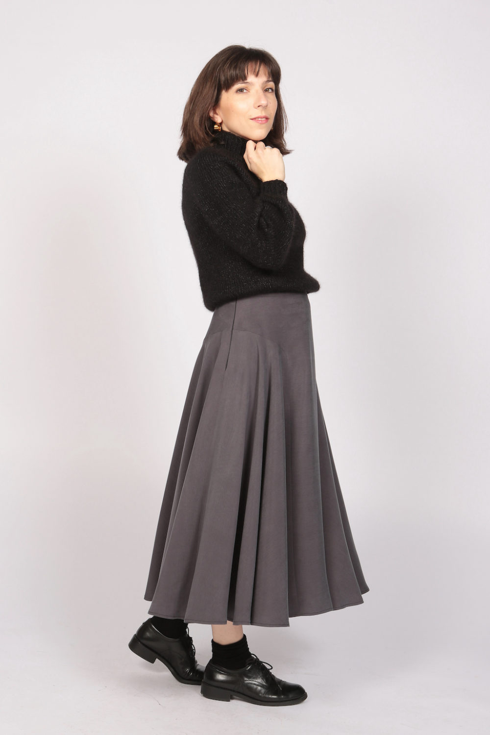 Camimade_averse_skirt_grey2-1-1000x1500