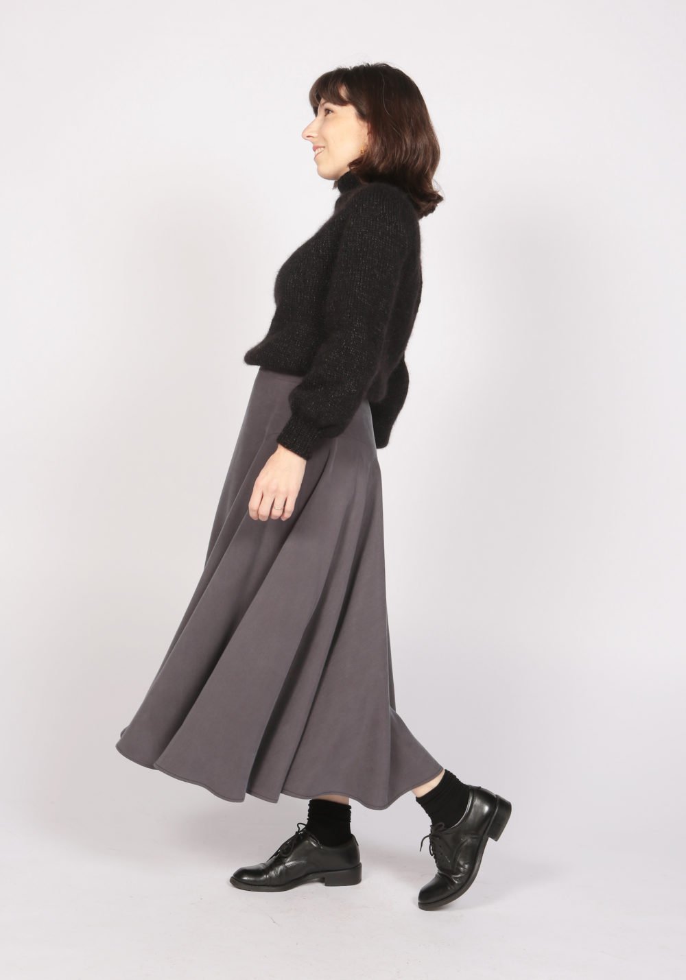 Camimade_averse_skirt_grey3-1000x1429