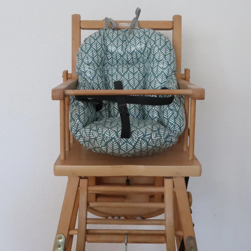 Coussin pour chaise haute traditionnelle - Polaris Patterns