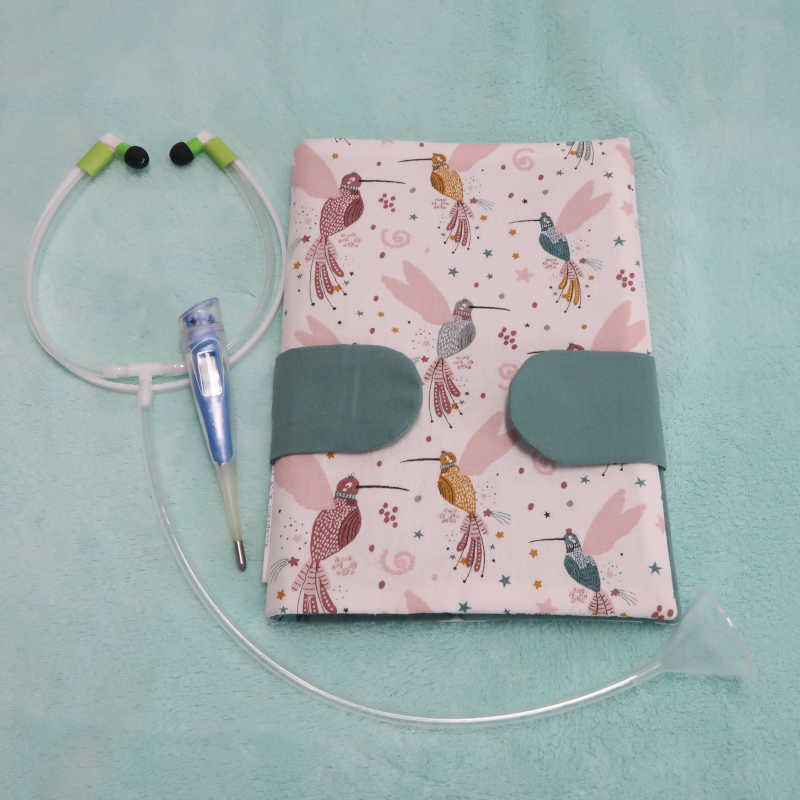 protege-carnet-sante-devant