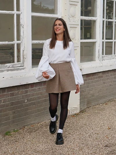 505178_e8b613f7e42e424aaf0bcb65e65a05f6_mv2