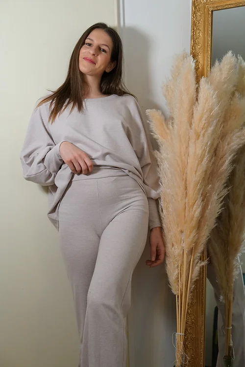 505178_462d64e74a1d417b9eceefcac271ab6d_mv2