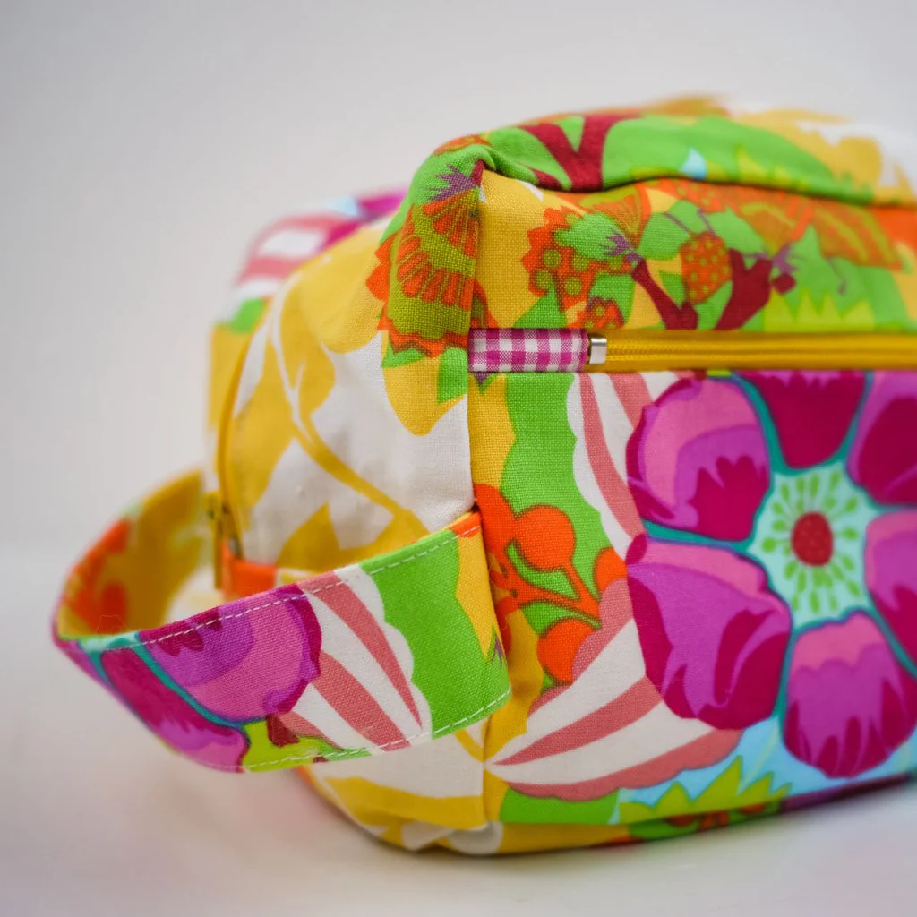 4_98c6ef70-a83a-40ae-bf59-3a25789ea1bc_1024x1024