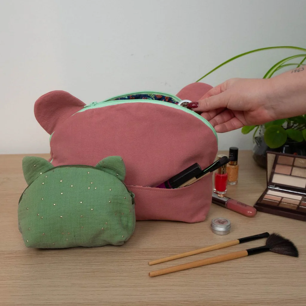 5_e6504698-60b7-4461-b0b7-14629d5043f7_1024x1024