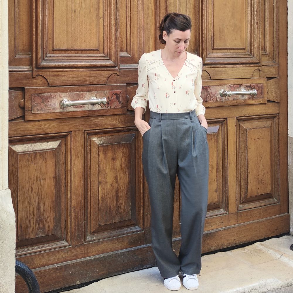 saintclaude-gris-porte (1) - Isabelle Laurie