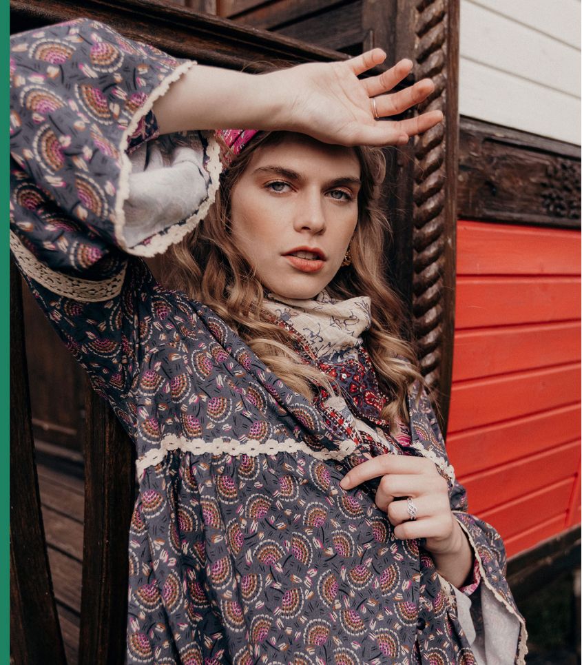 blouse castagnette manches volantes 4